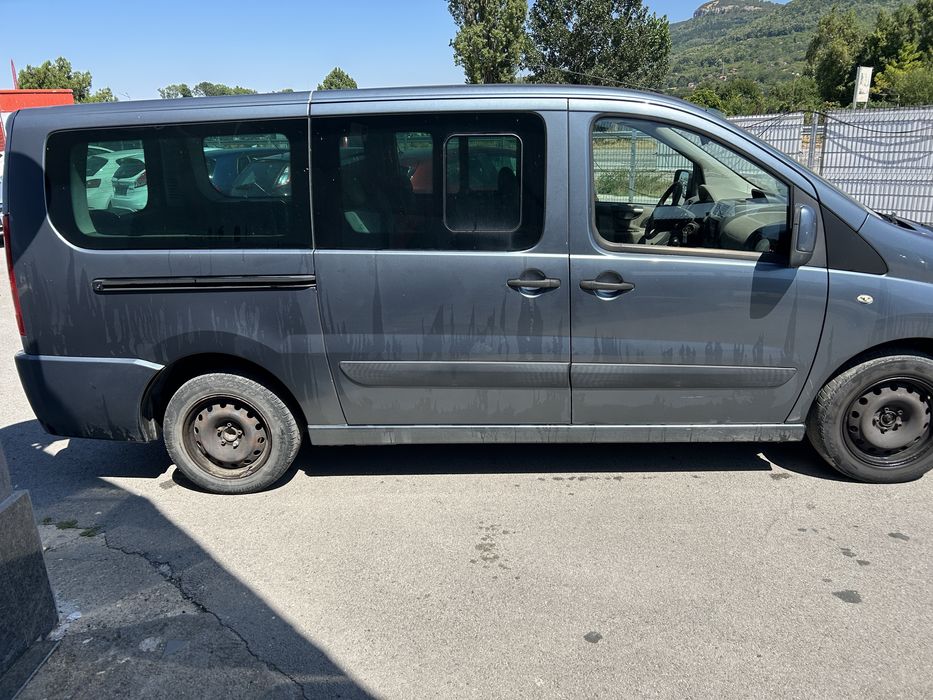 Peugeot Expert 2.0HDI 136 к.с 2009г