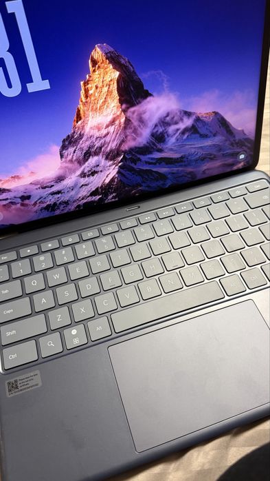 Vând tableta ONE PLUS pad3