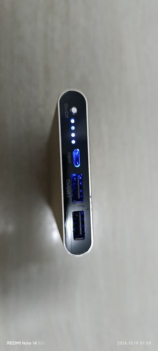 Power Bank Б/У заряжен