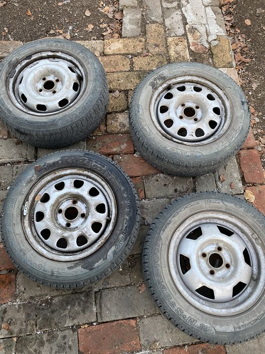 Шины зимние……с дисками