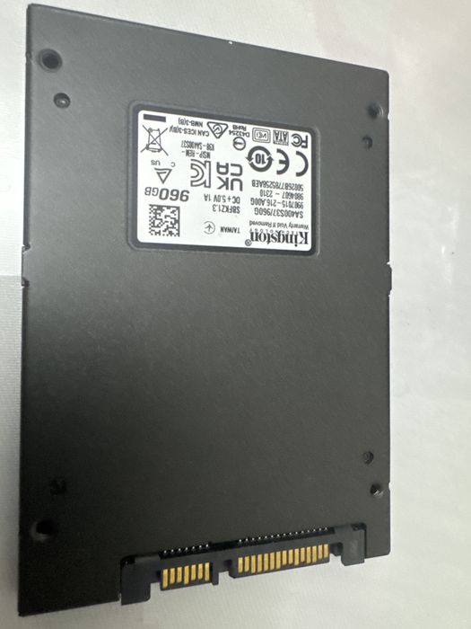 Продам SSD-диск (накопитель)