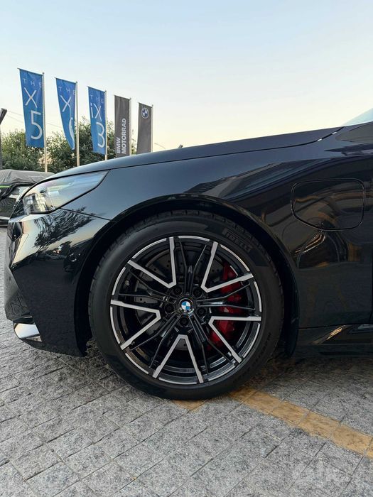 Продам BMW M5 G90
