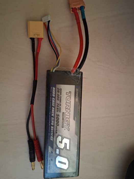 Acumulator Navomode.lipio 4 sl.puțin folosit.de 5000