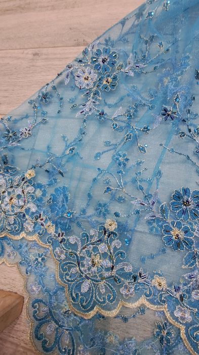 Vand rochie ocazie