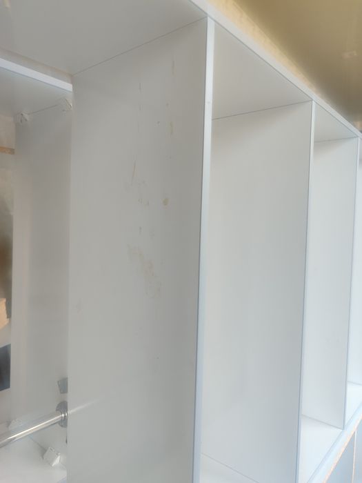 Stilaj magazin uchun  sotladi