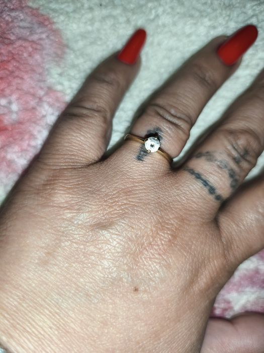 Vând inel de logodna