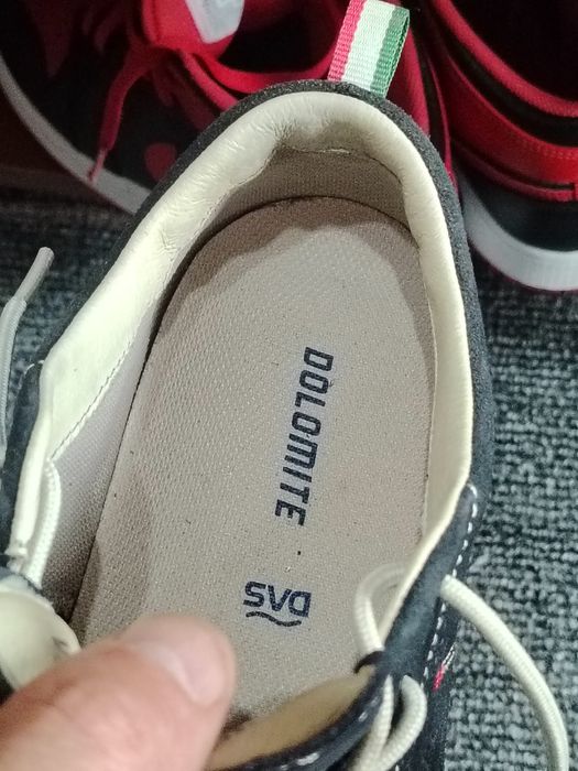 Vînd adidași bărbati drumeții montane Dolomite Karakorum mărimea 42 noi fără etichetă!