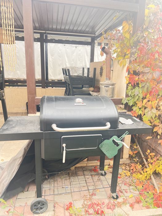 Угольный гриль Char-Broil Perfomance