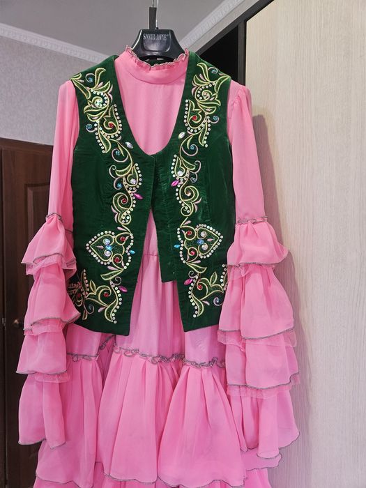 Мерекелік ұлттық киім сатамын!