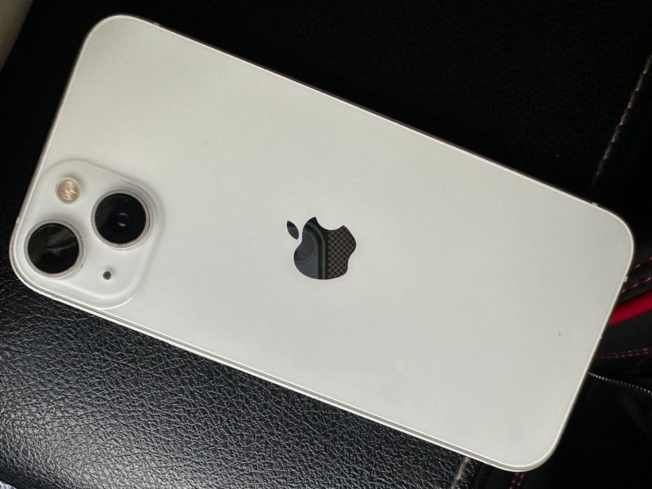 Продам Iphone 13 128gb White