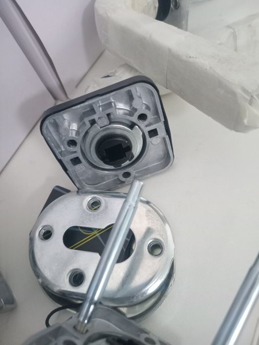 Врезной замок комплект