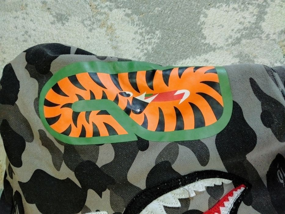 Продам bape shark