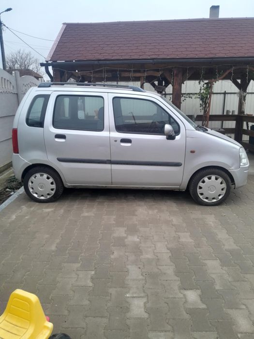 Opel 2002 • Benzină • Euro 4 • Recent adusă Germania • Neînmatriculată