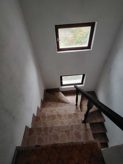 Продава се Къща в с. Гложене, Област Враца - 100 кв.м за 450 €/кв.м - Снимка #9