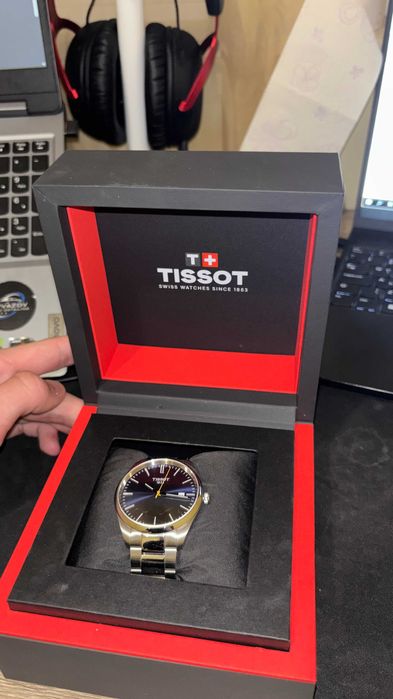 Нов Мъжки часовник Tissot Pr 100 с кутия и гаранция
