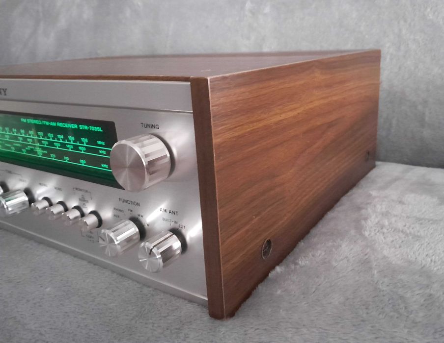 SONY STR-7035L receiver amplituner Hi-Fi vintage *1976 Oradea • OLX.ro