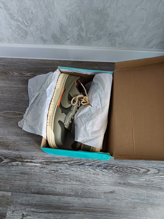 продам кроссовки