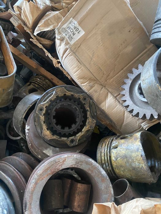 Зил , Газ,Уаз, все запчасти,ремкомплекты на двигатель,ходовой и на др