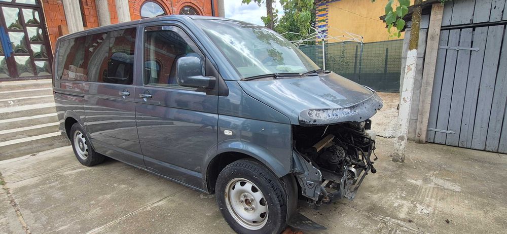 VOLKSWAGEN Transporter 2006 — imagine 2