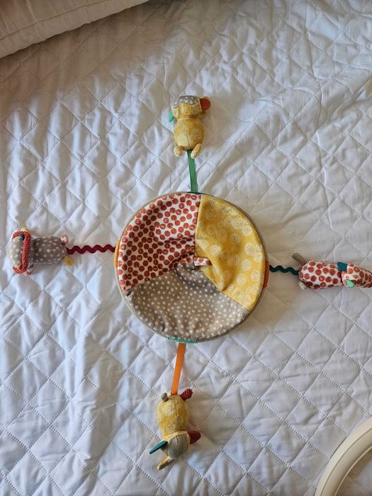 Музикална въртележка за кошара Mamas & Papas