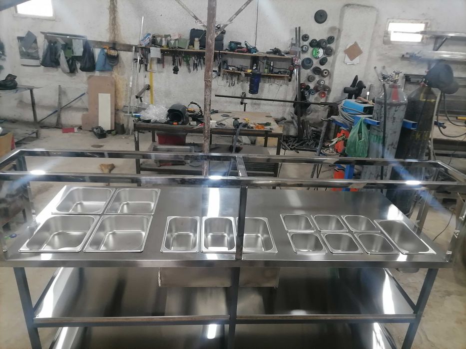 Marojnoye stol stelaj