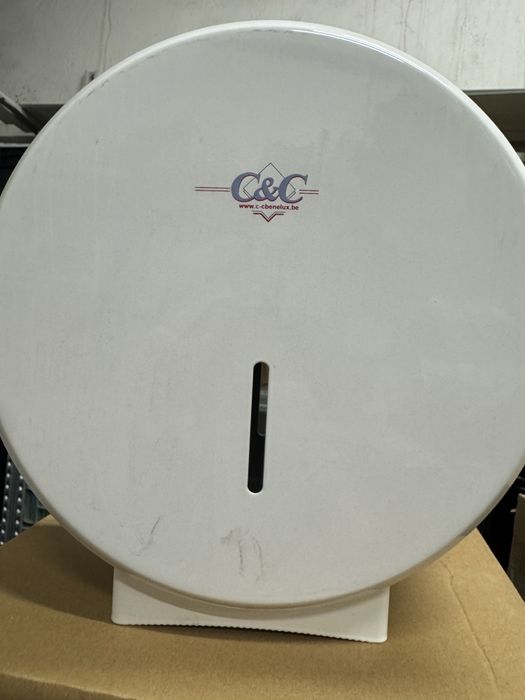 Dispenser pentru hartie igienica