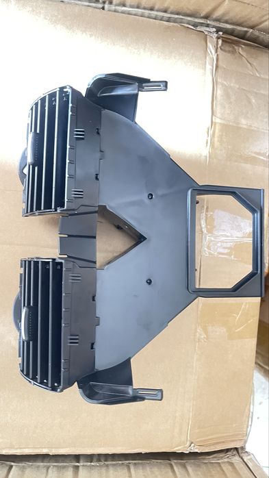 Духалки парно централна конзола голф Vw golf 5 Jetta mk5 Rabbit за части