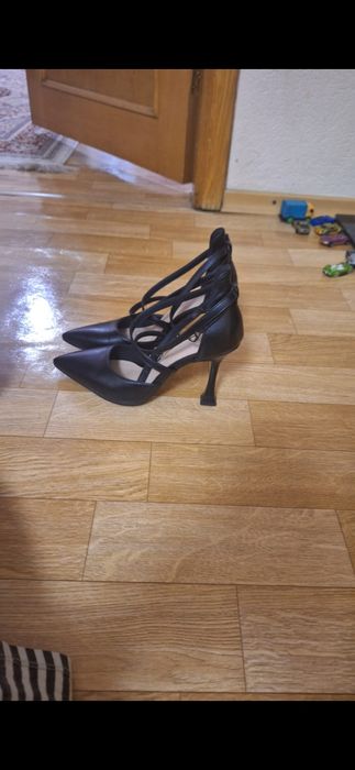 Туфли 38 размер.