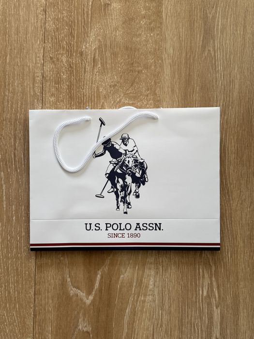 Брендовый пакет 700 тг