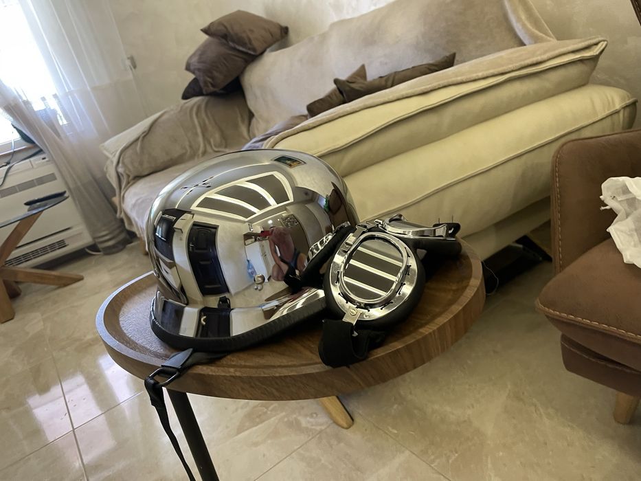 Каска за мотор л размер