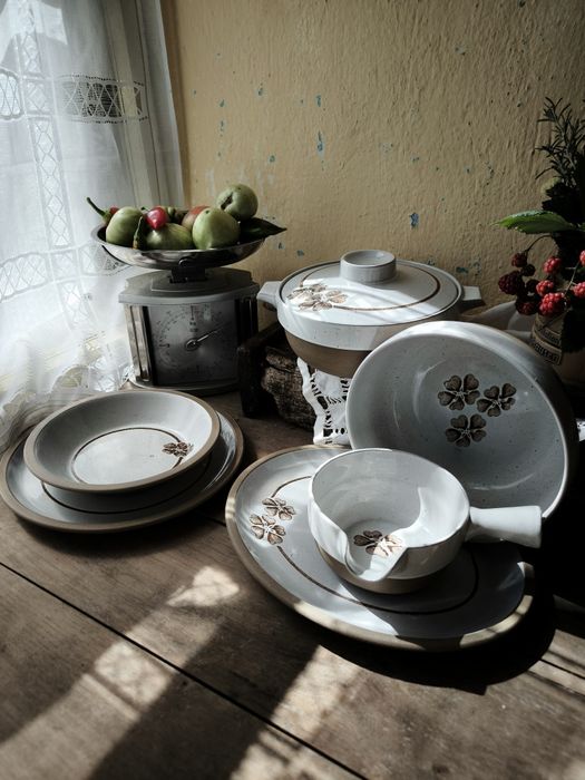 Сервиз за хранене