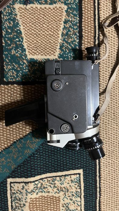 Ретро видео камера