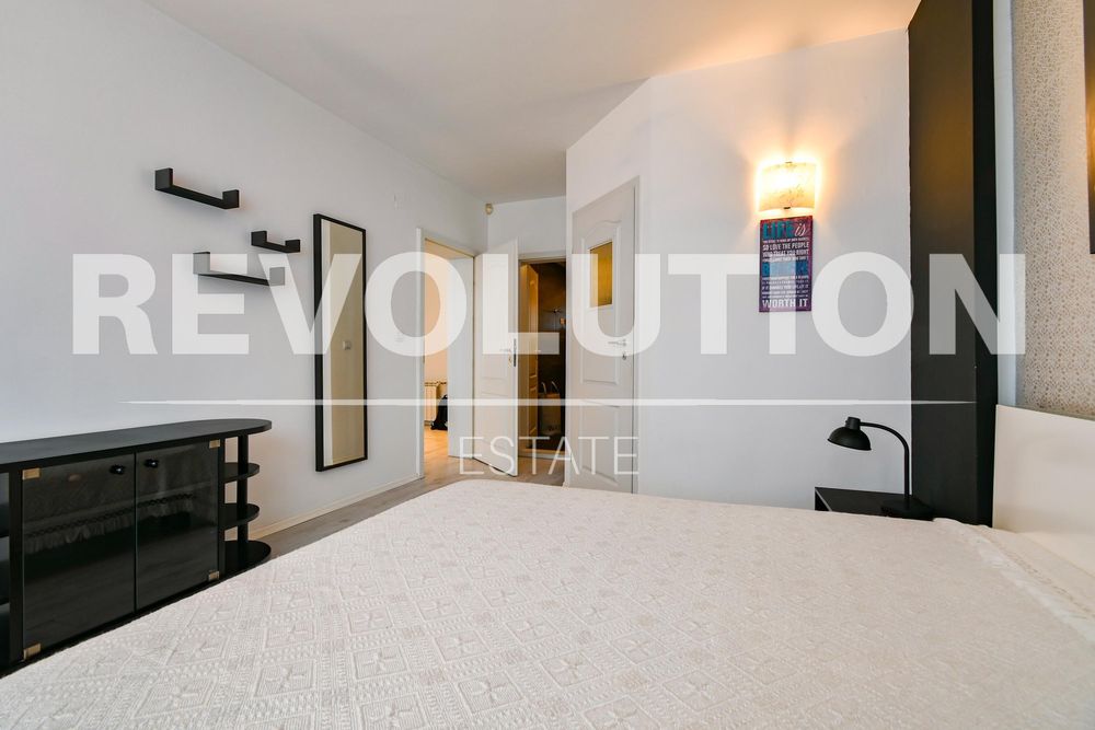 Дава се под наем Двустаен апартамент в София, Гоце Делчев - 90 кв.м за 750 € - Снимка #6