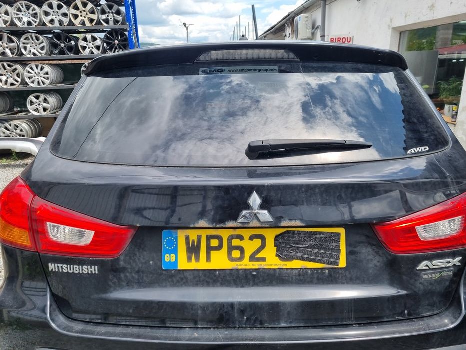 Haion Cu Luneta Mitsubishi ASX Facelift - SUV 4 Usi Amethyst Black Pearl ...