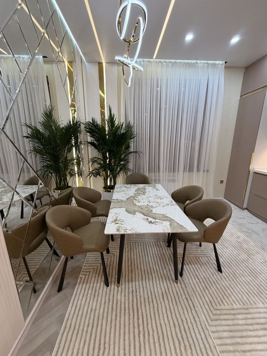 Продаётся евро квартира Silk way ( Максим Горкий)