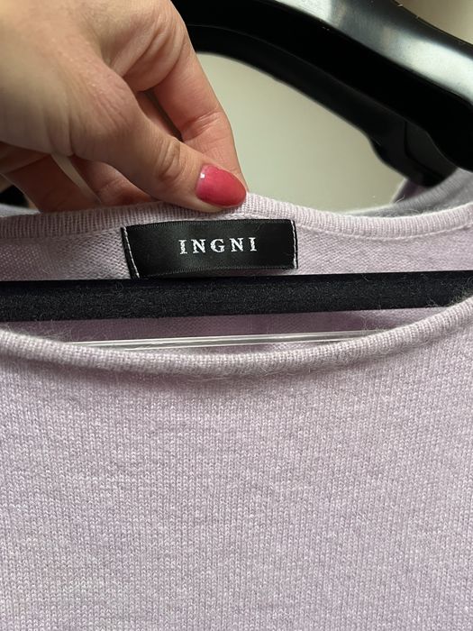 Pulover cu umeri despicați, mix lână