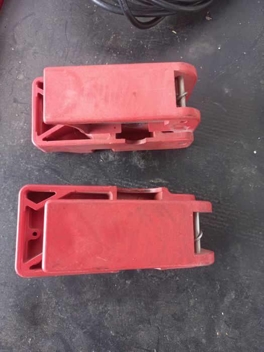 Зачиститель кабеля, зачищатель кабеля