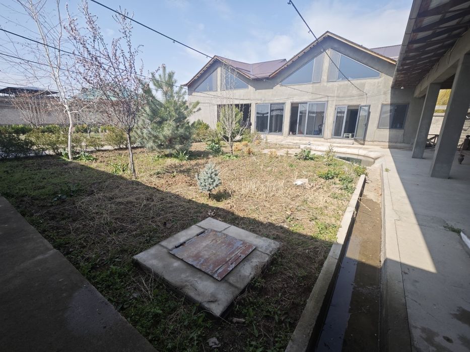 30 sotikli dacha sotiladi srochna suv boyida