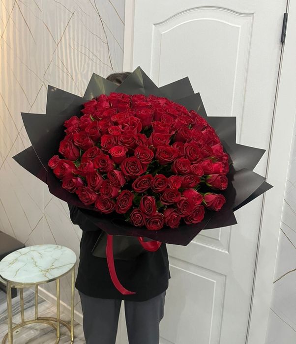 101 роза 27000тг!