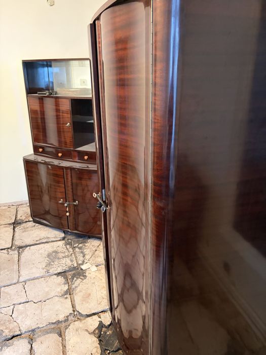 Mobilier Ceaușistde calitate top