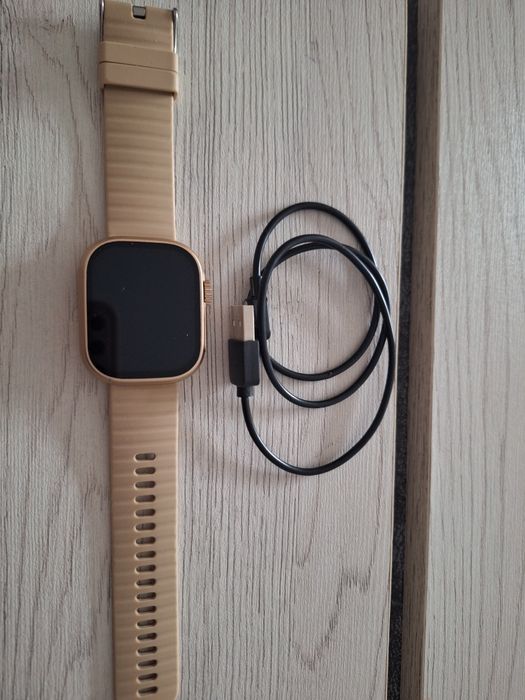 Продам смарт часы женские