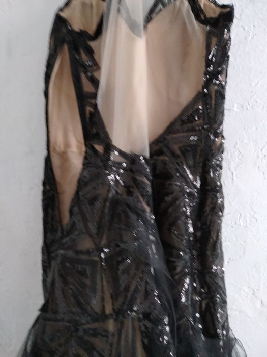 Rochie de firmă bună fara defecte ascunse