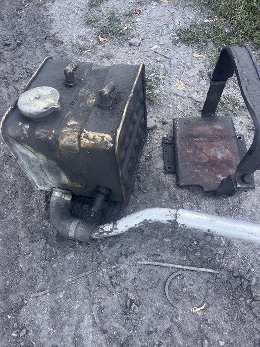 Расшерительный бачок камаз