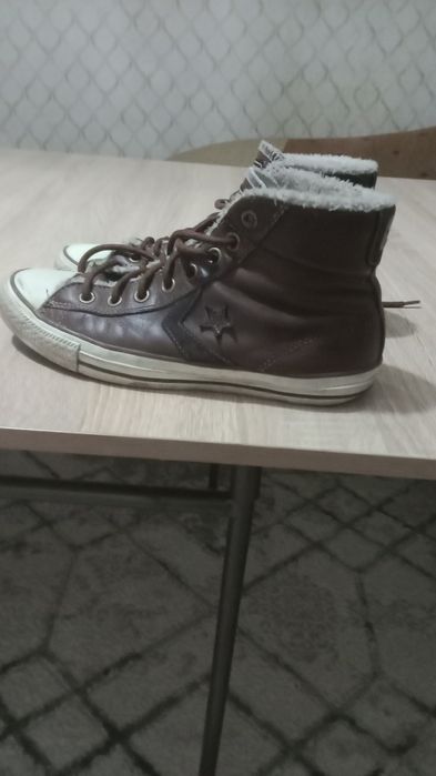 Кросовки конверс