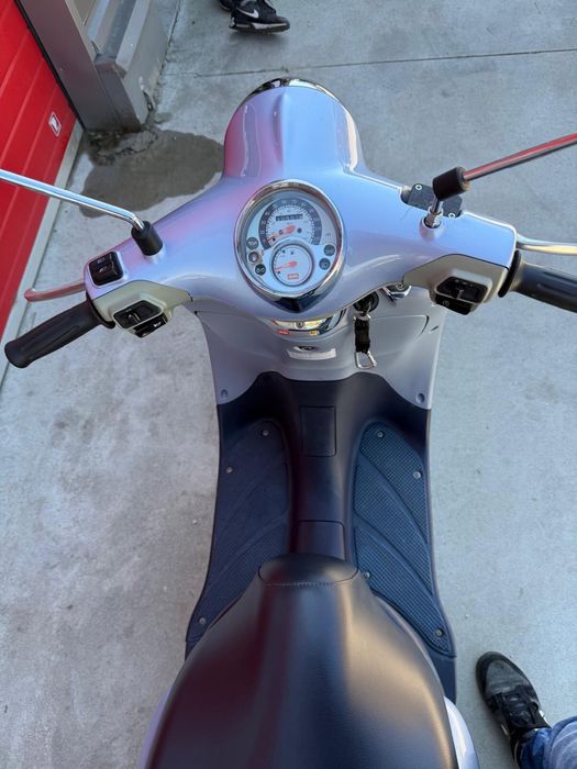 Scuter aprilia mojito habana 50cc 2 timpi se conduce cu Cat. B