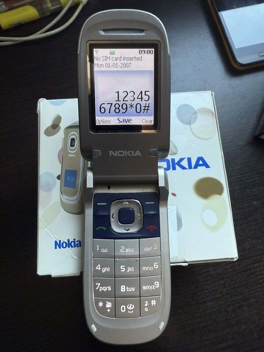 Nokia 2760 la cutie