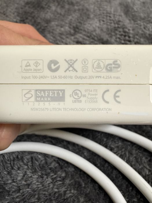 Оригинално зарядно Apple MagSafe 2 85W
