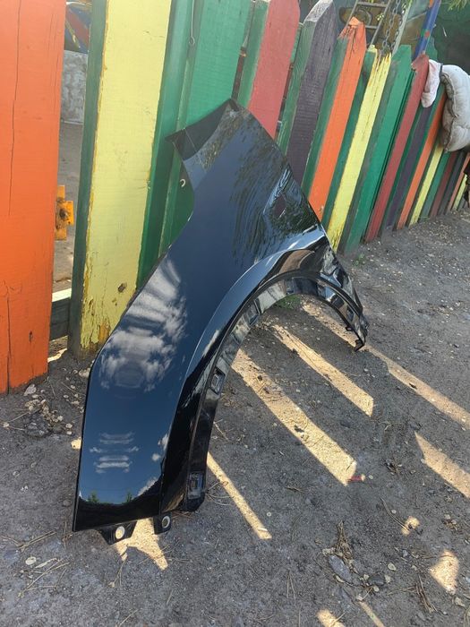 Крыло переднее левое на Хюндай Крета .