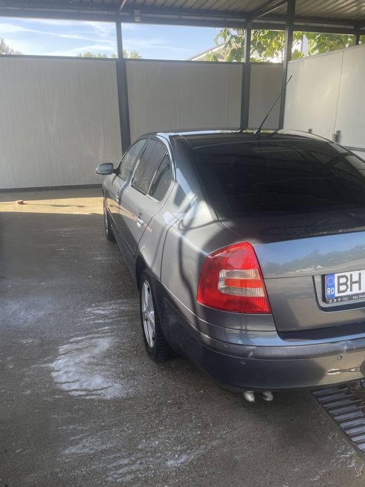 Skoda Octavia.