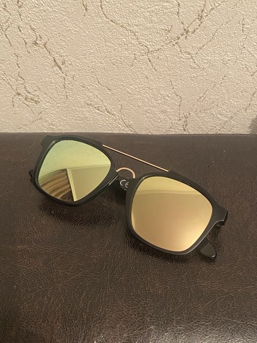 очки полароид ..